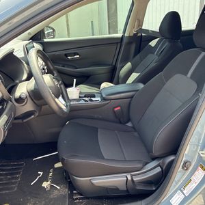 صورة مصغرة 31 لـ 2025 Nissan SENTRA SV