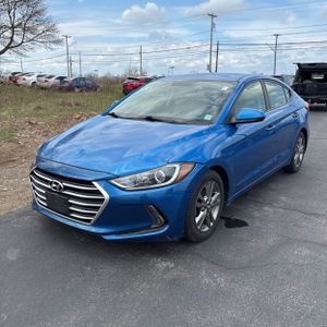 HYUNDAI ELANTRA SE - 1