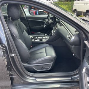 صورة مصغرة 30 لـ 2019 Genesis G70 2.0T ADVANCED
