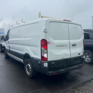 FORD TRANSIT 150 - 5
