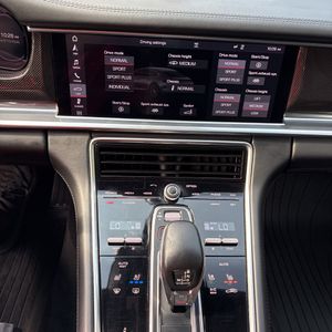 2020 Porsche PANAMERA GTS — миниатюра 38