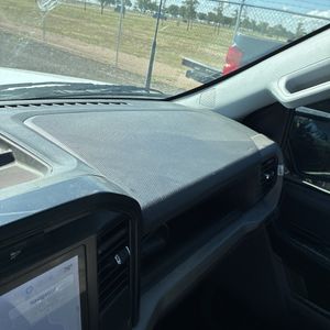 صورة مصغرة 107 لـ 2024 FORD F-150 XL