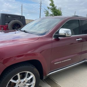 JEEP GRAND CHEROKEE SUMMIT - 2