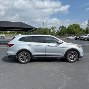 HYUNDAI SANTA FE SE - 10