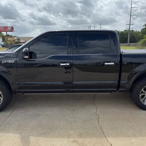 FORD F-150 LIMITED - 4