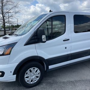 FORD TRANSIT-350 PASSENGER V. XLT - 2