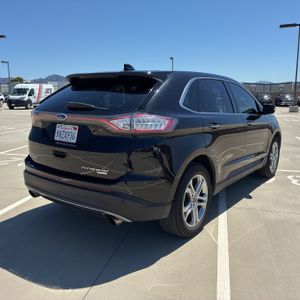 FORD EDGE TITANIUM - 8