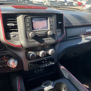 2019 RAM 1500 REBEL — миниатюра 42