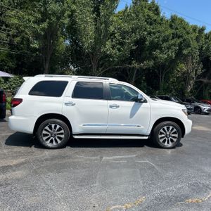 2019 Toyota SEQUOIA LIMITED 照片 10