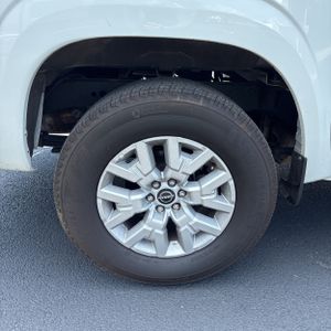 صورة مصغرة 19 لـ 2022 Nissan FRONTIER SV