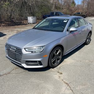 AUDI A4 2.0T PREMIUM - 1