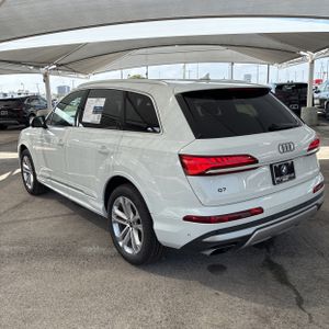 2025 AUDI Q7 PREMIUM PLUS photo 5