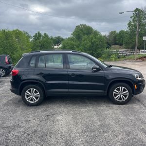 VOLKSWAGEN TIGUAN 2.0T S 4MOTION - 10