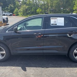FORD EDGE SEL - 4