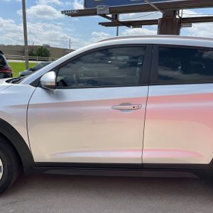 HYUNDAI TUCSON VALUE - 4