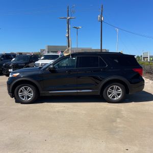 FORD EXPLORER XLT - 3