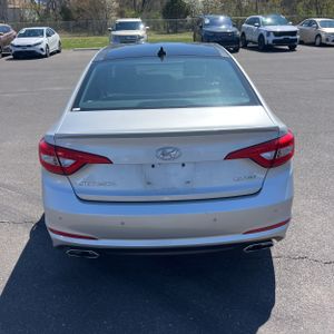 HYUNDAI SONATA LIMITED - 7