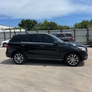 2016 Mercedes-BENZ GLE photo 10