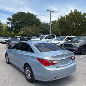 HYUNDAI SONATA GLS - 5