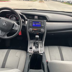 صورة مصغرة 36 لـ 2016 Honda CIVIC LX