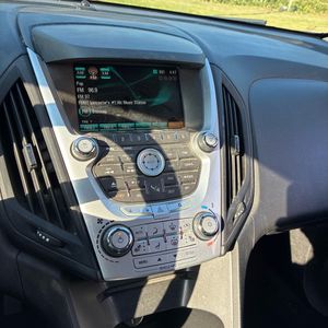 2011 Chevrolet EQUINOX LT 照片 35