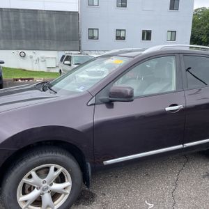 صورة 2 لـ 2011 Nissan ROGUE SV
