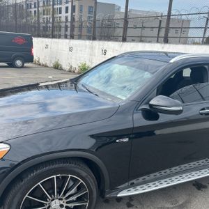 MERCEDES-BENZ GLC AMG - 2