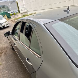 MERCEDES-BENZ E-CLASS - 5