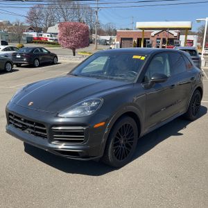 PORSCHE CAYENNE GTS - 1