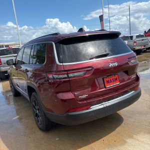 JEEP GRAND CHEROKEE L LIMITED - 5