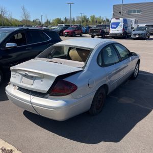 FORD TAURUS SEL - 7