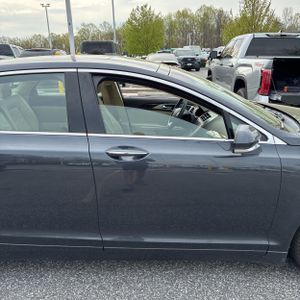 LINCOLN MKZ BASE - 9