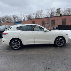MASERATI LEVANTE GRANLUSSO - 10