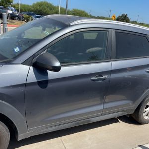2021 Hyundai TUCSON VALUE 照片 3