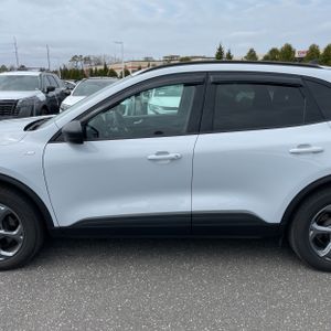 FORD ESCAPE ST-LINE - 4