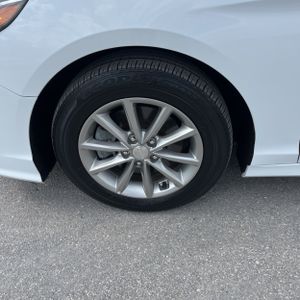 صورة مصغرة 17 لـ 2018 Hyundai SONATA SE
