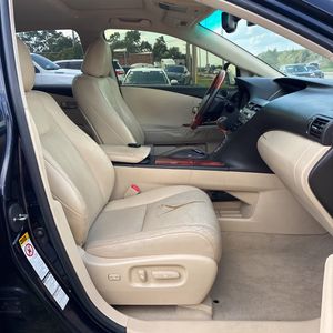صورة 32 لـ 2010 Lexus RX 350 BASE