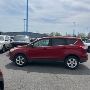 FORD ESCAPE SE - 3