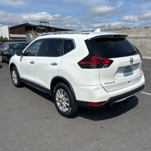 NISSAN ROGUE SV - 5