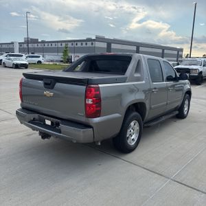 CHEVROLET AVALANCHE LT - 8