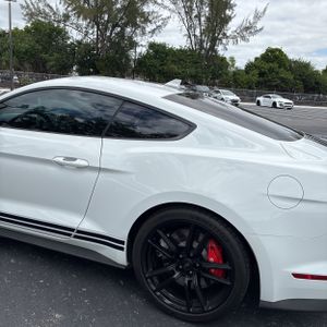FORD MUSTANG SHELBY GT500 - 6