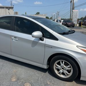 2011 Toyota PRIUS FOUR — миниатюра 13