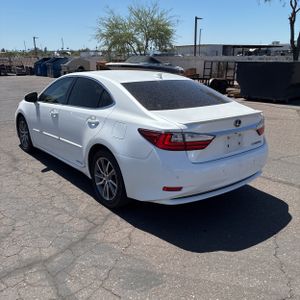 LEXUS ES 300H BASE - 5