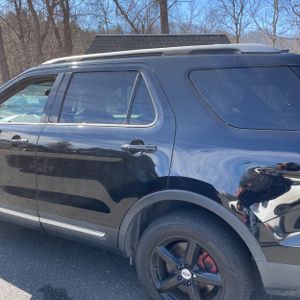 FORD EXPLORER XLT - 6