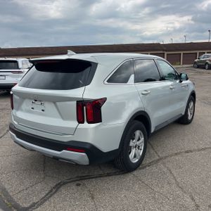 2026 KIA SORENTO LX 照片 8