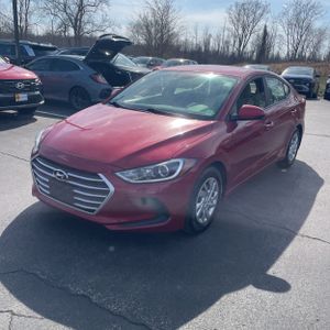 HYUNDAI ELANTRA SE - 1