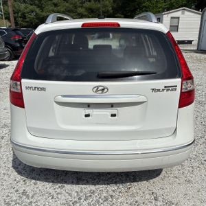 HYUNDAI ELANTRA TOURING SE - 7