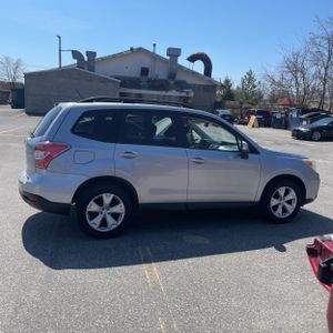 SUBARU FORESTER 2.5I PREMIUM - 10