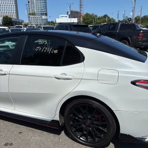 صورة 6 لـ 2021 Toyota CAMRY TRD