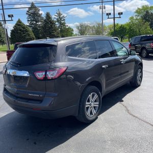 CHEVROLET TRAVERSE LT - 8